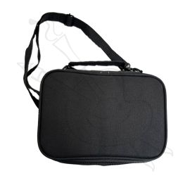 CARTUCHERA COLOR NEGRO CON POSALAPICES