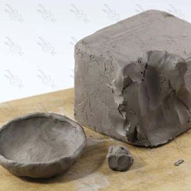 ARCILLA NATURAL PARA ESCULTURA DE 20 Kg GRIS