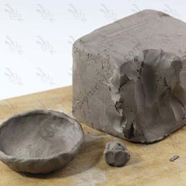 ARCILLA NATURAL PARA ESCULTURA DE 20 Kg GRIS